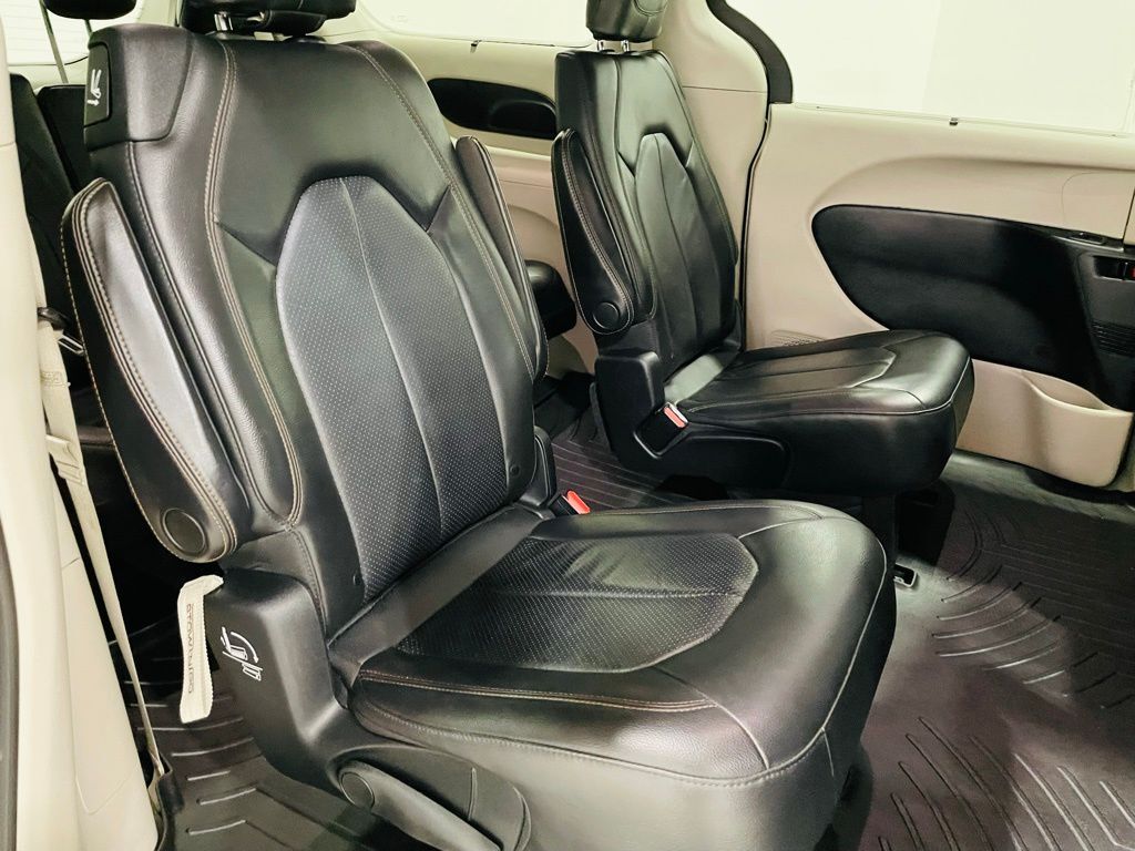 2020 Chrysler Pacifica Touring L Jersey City NJ