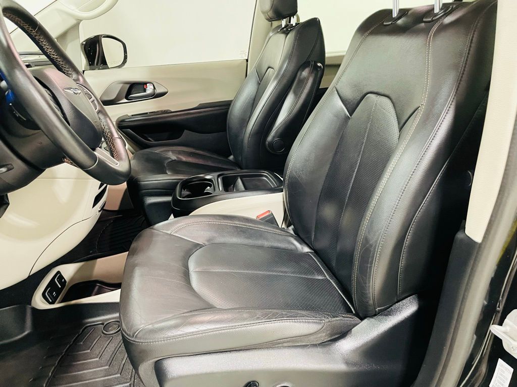 2020 Chrysler Pacifica Touring L Jersey City NJ