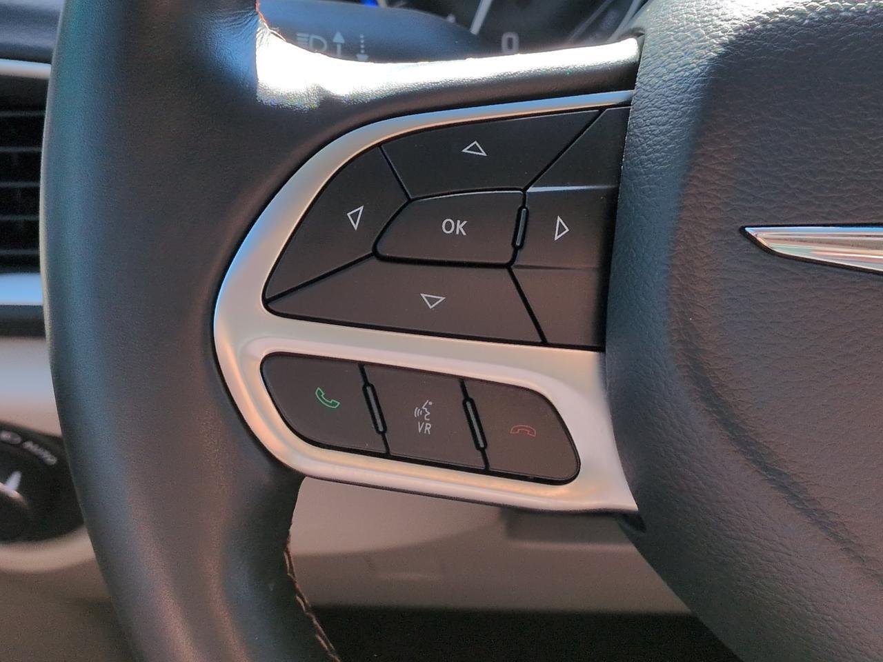 2020 Chrysler Pacifica Touring L Appleton WI