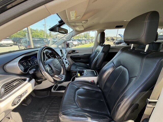 2020 Chrysler Pacifica Touring L Plus Crestwood KY