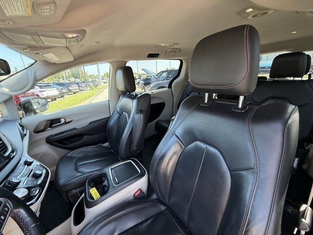 2020 Chrysler Pacifica Touring L Plus Crestwood KY