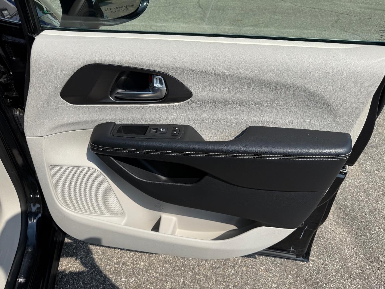 2020 Chrysler Pacifica Touring L Plus Wayland MI