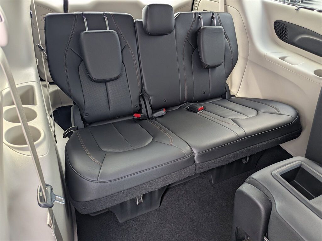 2020 Chrysler Pacifica Touring L Plus Kennesaw GA