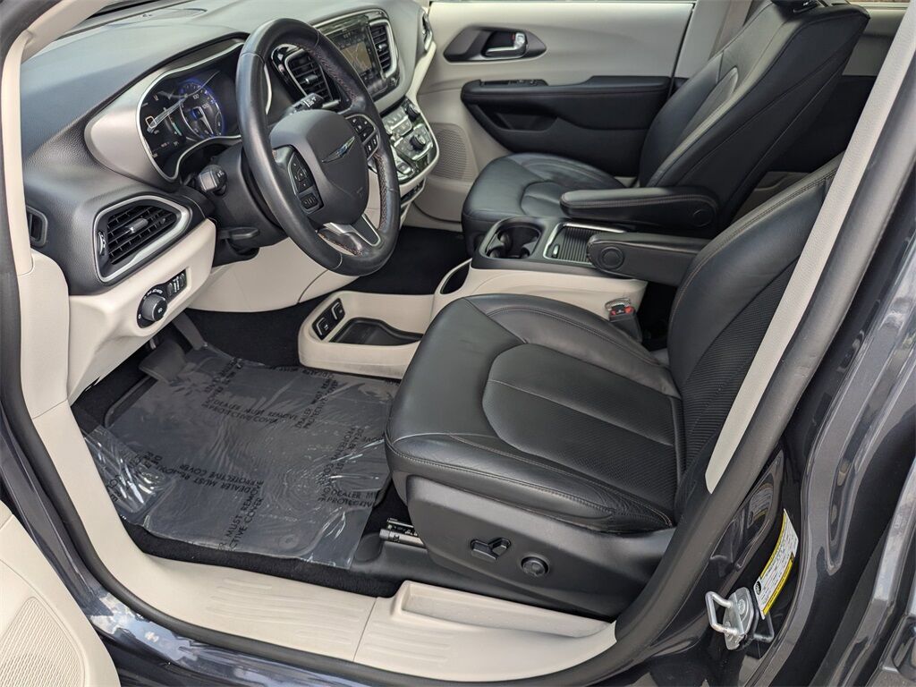 2020 Chrysler Pacifica Touring L Plus Kennesaw GA