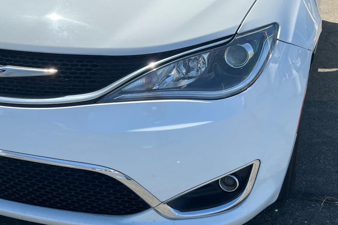 2020 Chrysler Pacifica Touring L Roseville CA