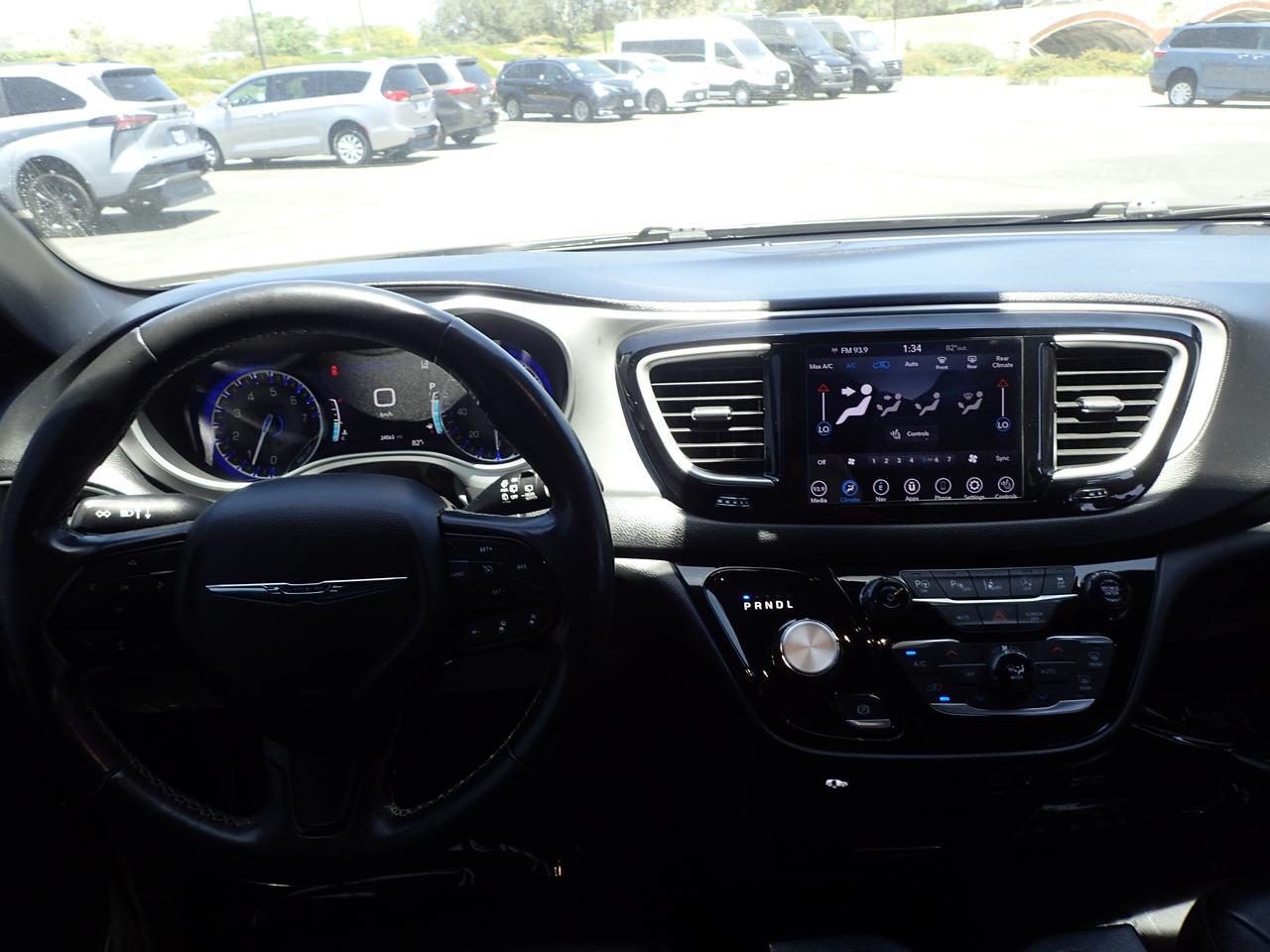2020 Chrysler Pacifica Touring L-S Anaheim CA