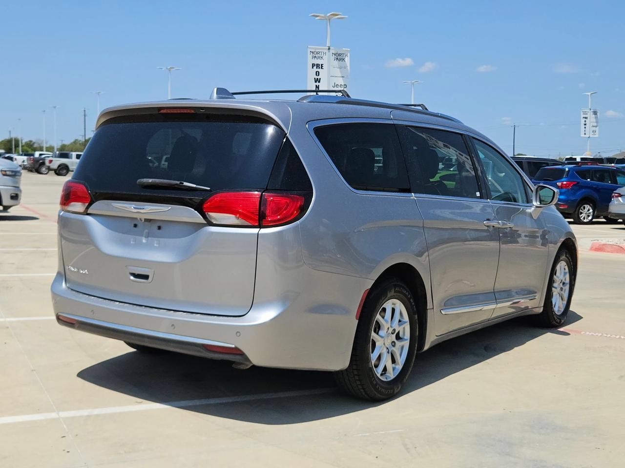 2020 Chrysler Pacifica Touring L
