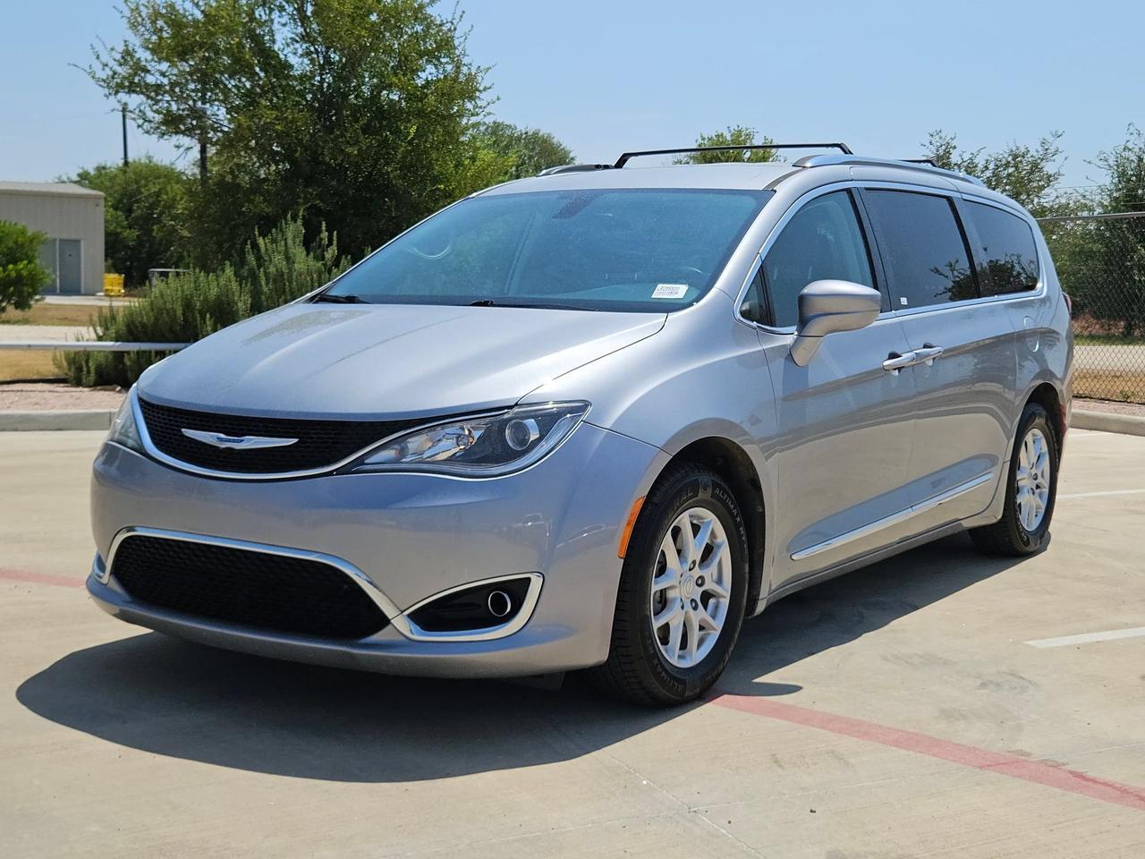 2020 Chrysler Pacifica Touring L Castroville TX