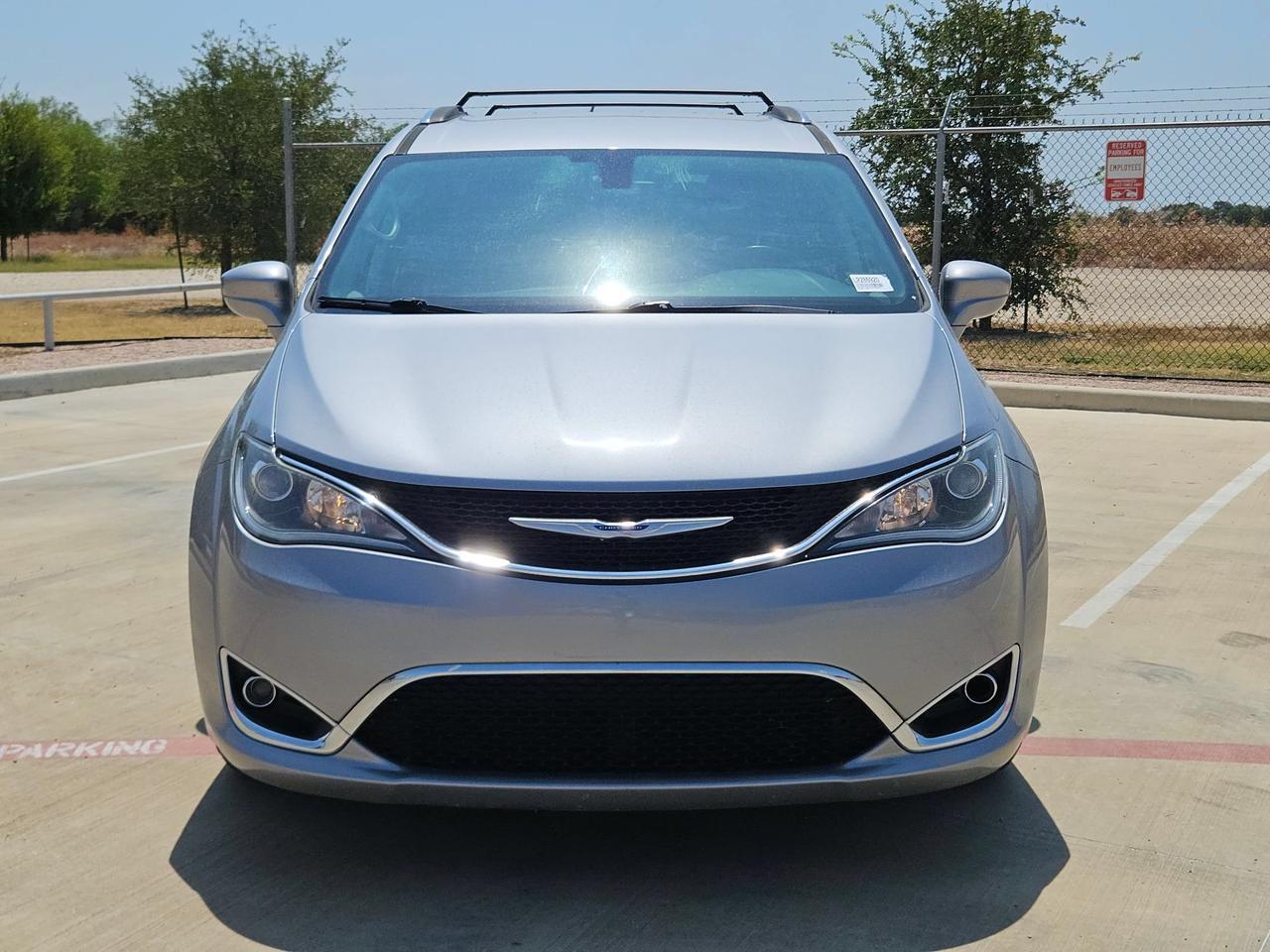 2020 Chrysler Pacifica Touring L Castroville TX