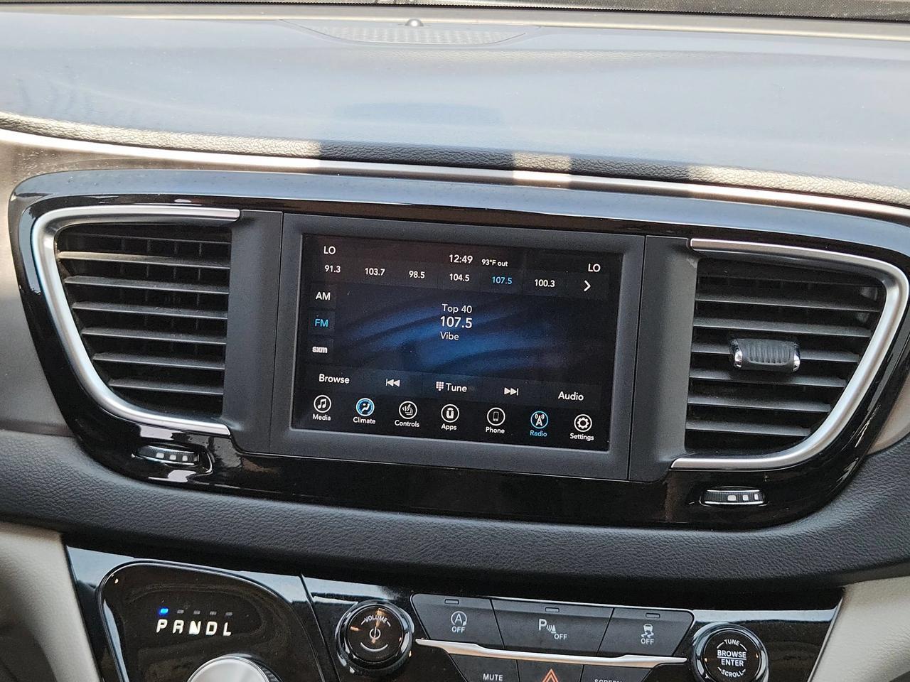 2020 Chrysler Pacifica Touring L Castroville TX