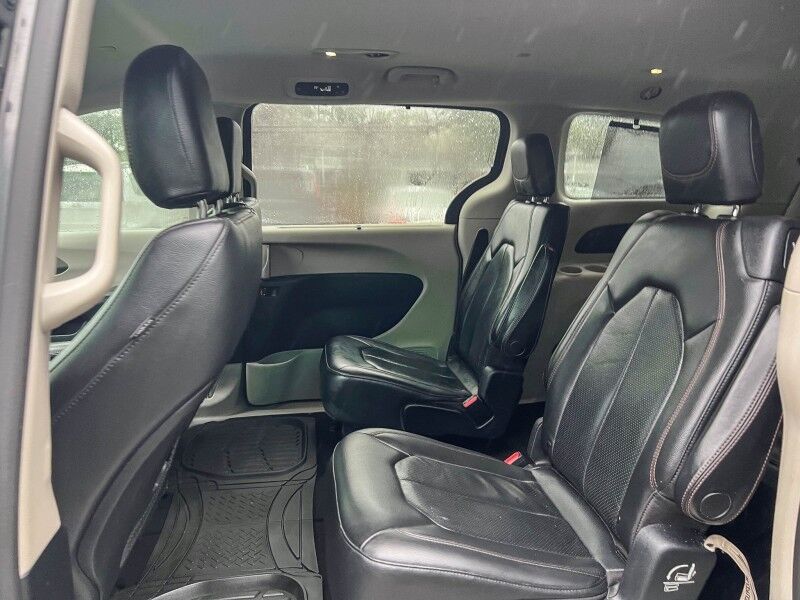 2020 Chrysler Pacifica Touring L Wilmington NC