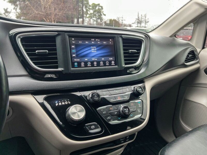 2020 Chrysler Pacifica Touring L Wilmington NC