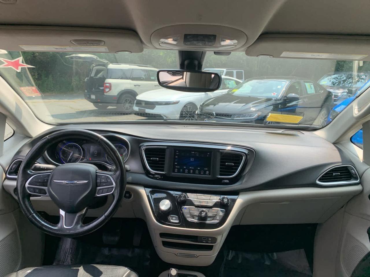 2020 Chrysler Pacifica Touring L Dartmouth MA