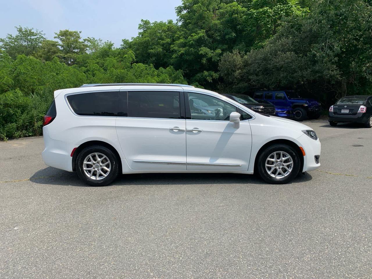 2020 Chrysler Pacifica Touring L Dartmouth MA