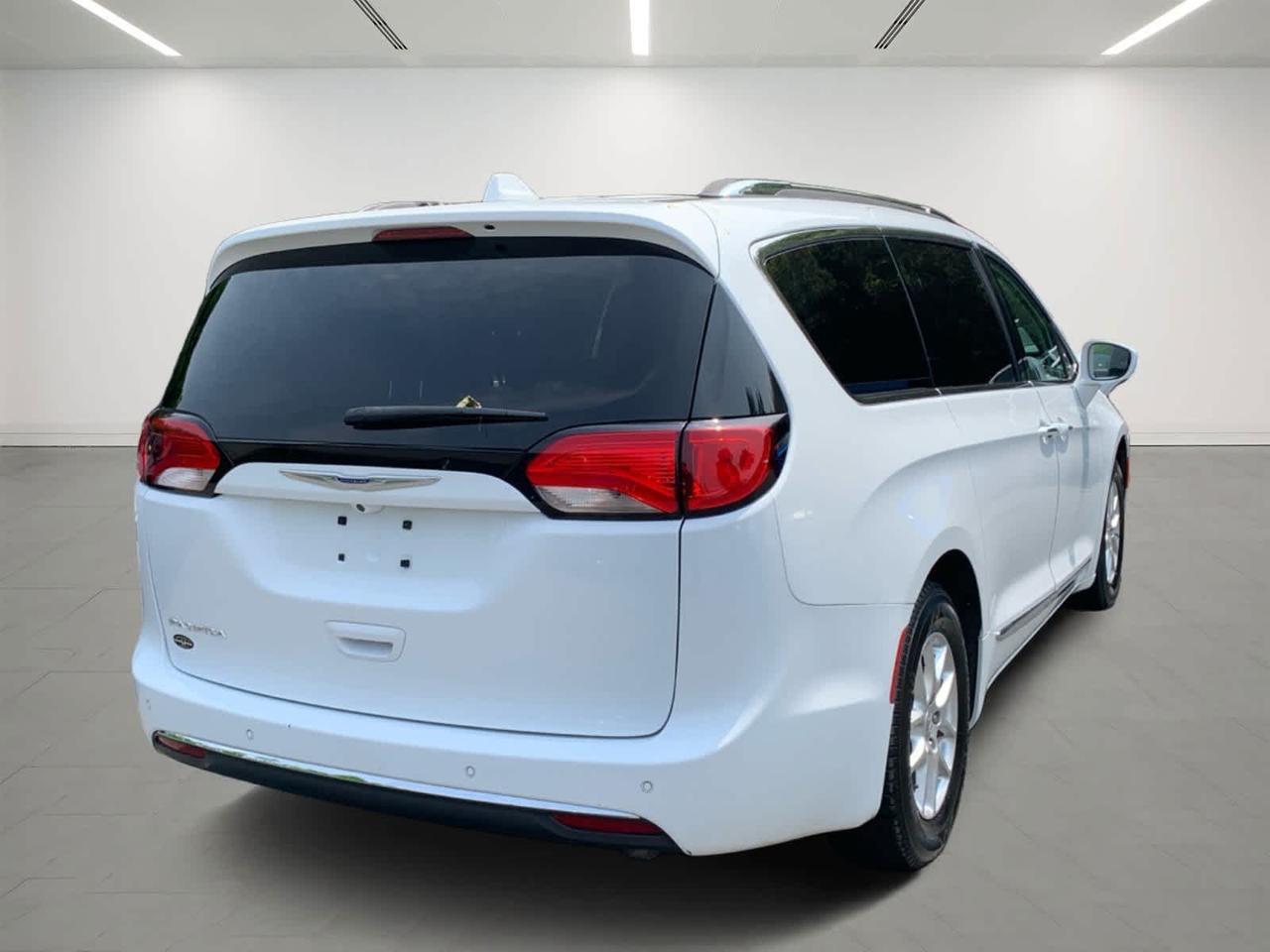 2020 Chrysler Pacifica Touring L Dartmouth MA