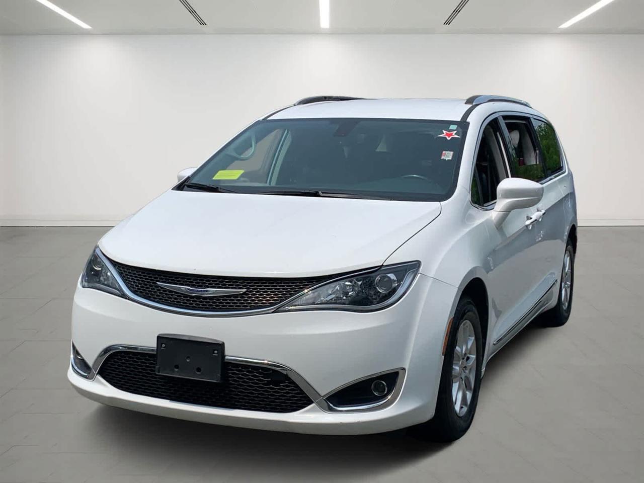 2020 Chrysler Pacifica Touring L Dartmouth MA