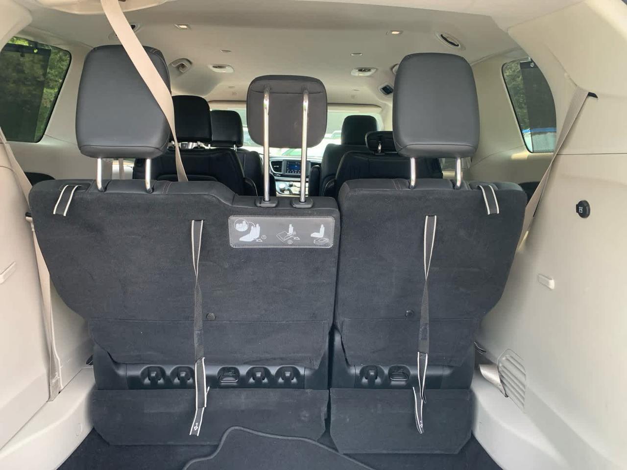2020 Chrysler Pacifica Touring L Dartmouth MA