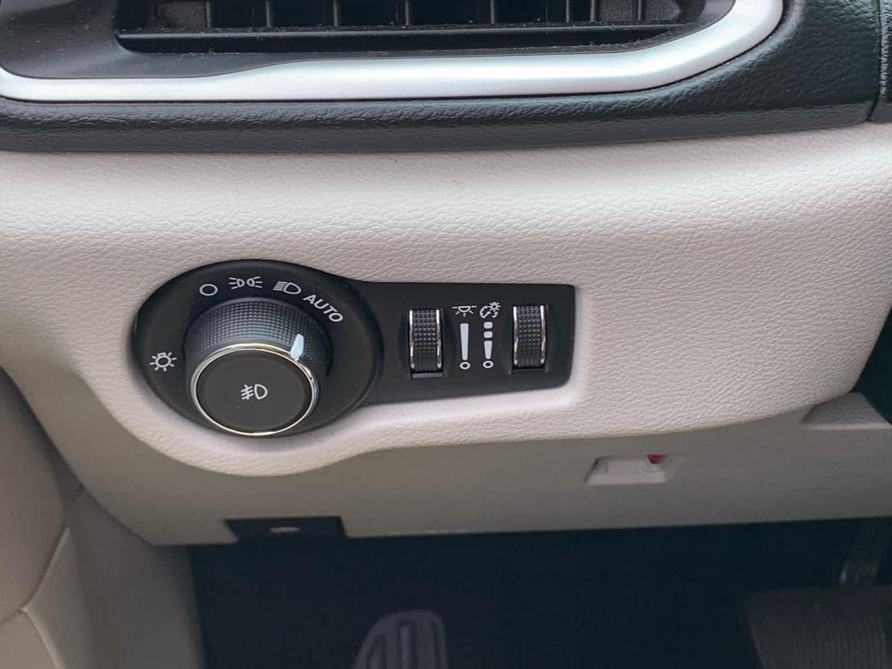 2020 Chrysler Pacifica Touring L Dartmouth MA