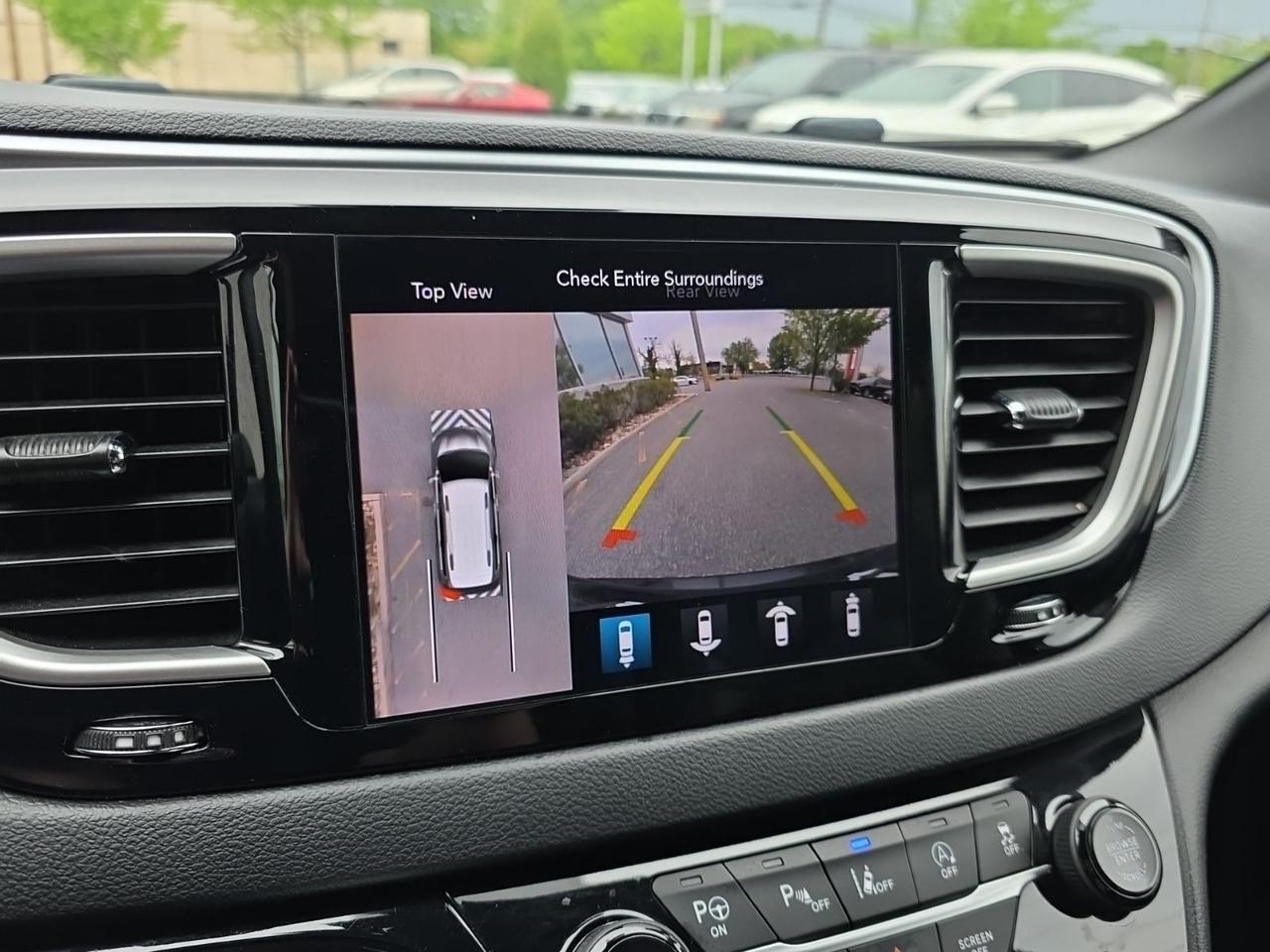 2020 Chrysler Pacifica Touring L Glen Burnie MD