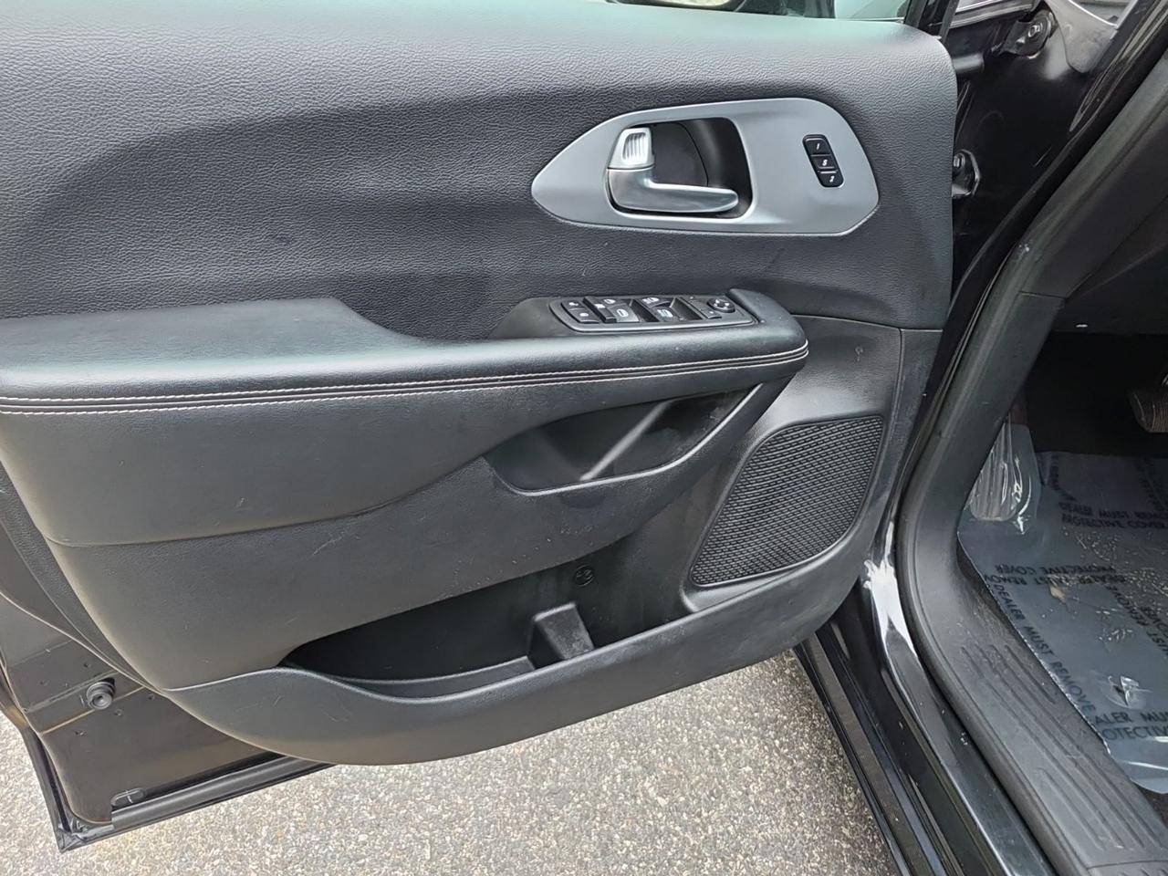 2020 Chrysler Pacifica Touring L Glen Burnie MD