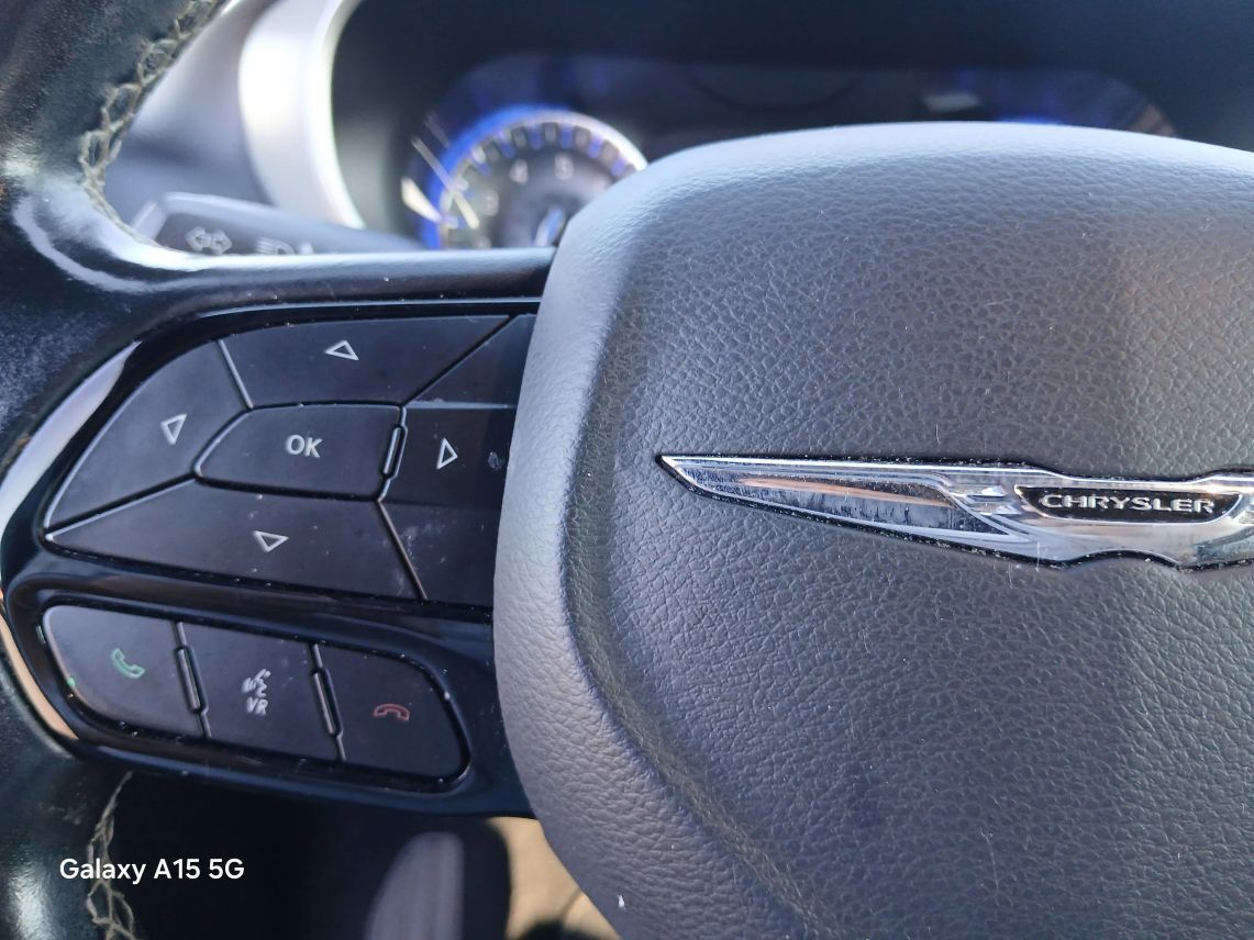 2020 Chrysler Pacifica Touring Minivan 4D Maitland FL