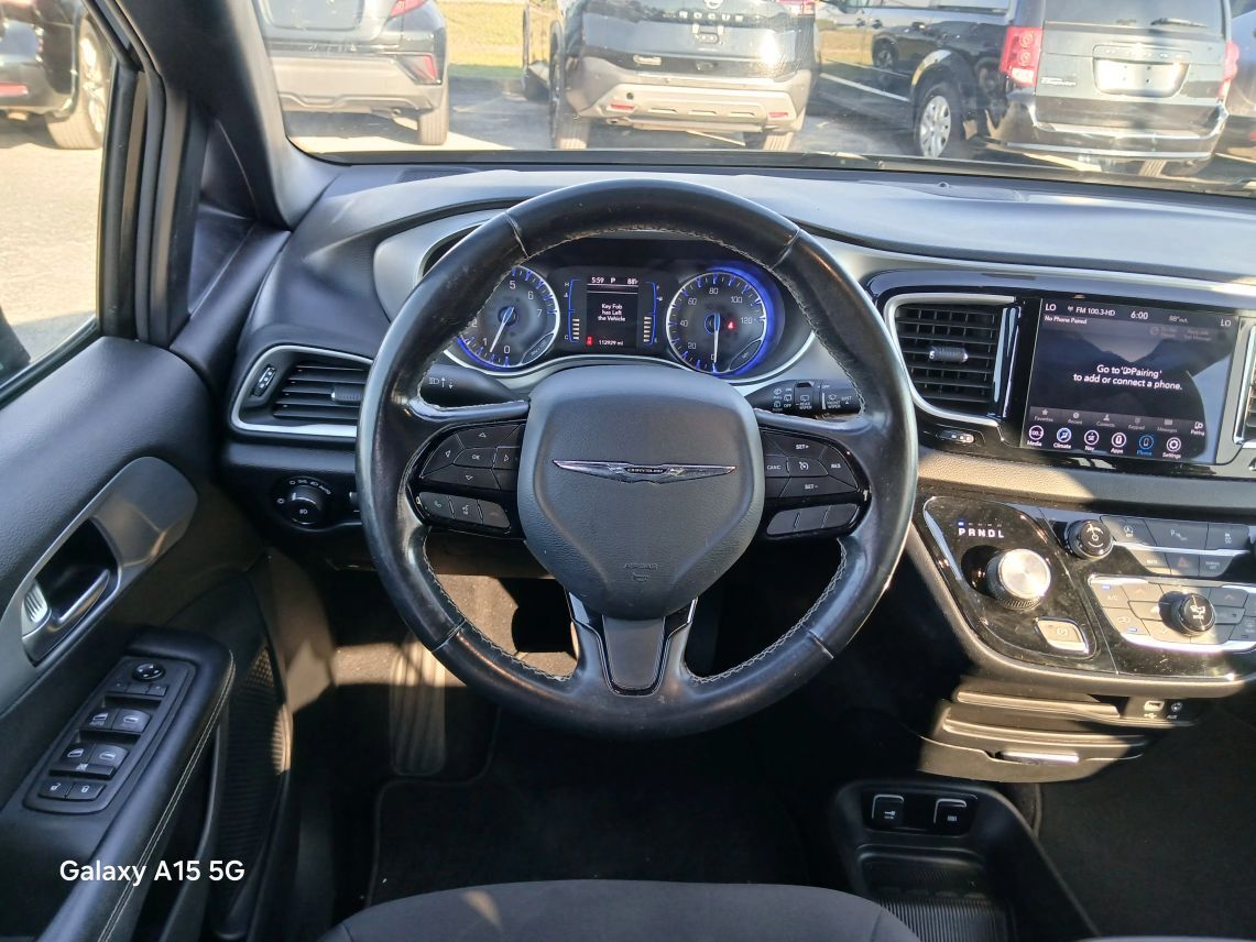 2020 Chrysler Pacifica Touring Minivan 4D Maitland FL