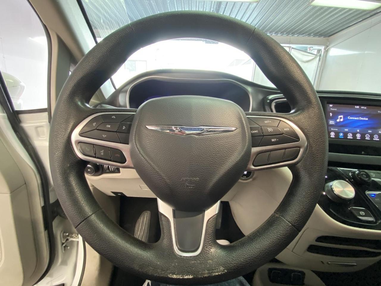 2020 Chrysler Pacifica Touring Richmond Hill NY