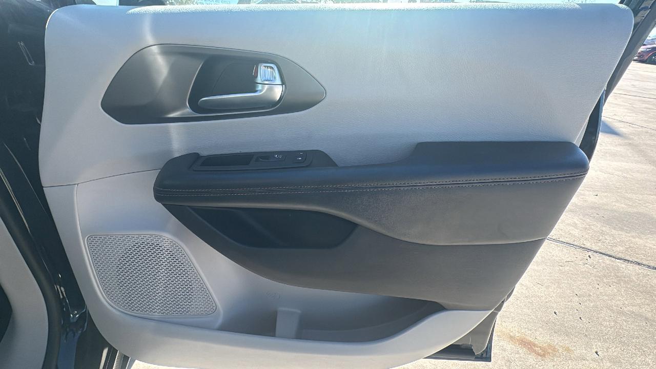 2020 Chrysler Pacifica Touring New Braunfels TX