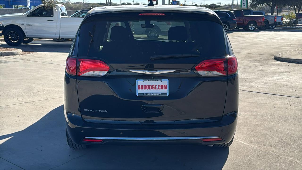 2020 Chrysler Pacifica Touring New Braunfels TX
