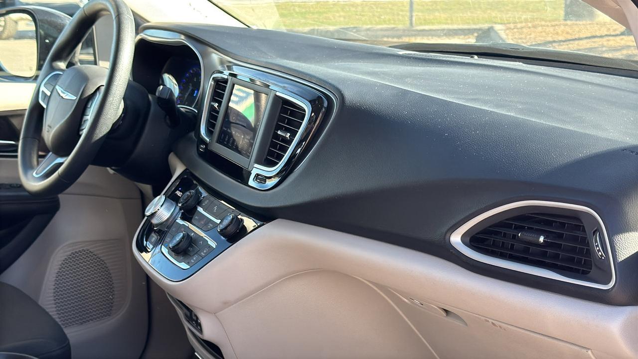 2020 Chrysler Pacifica Touring New Braunfels TX