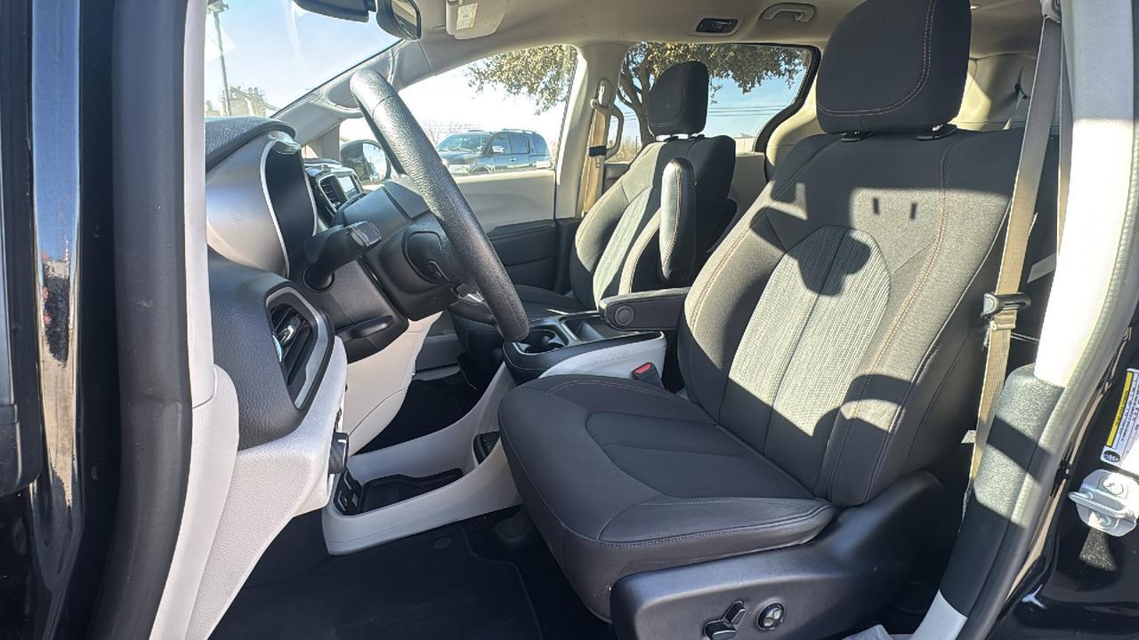 2020 Chrysler Pacifica Touring New Braunfels TX