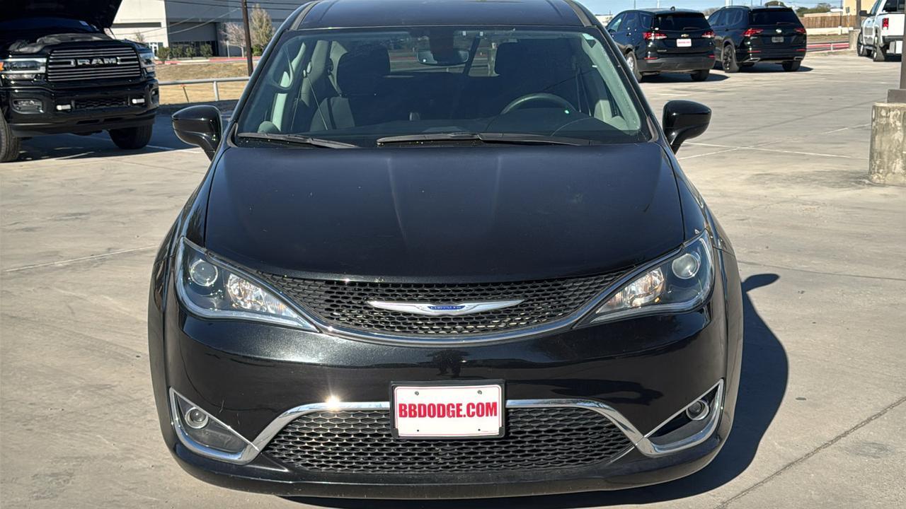 2020 Chrysler Pacifica Touring