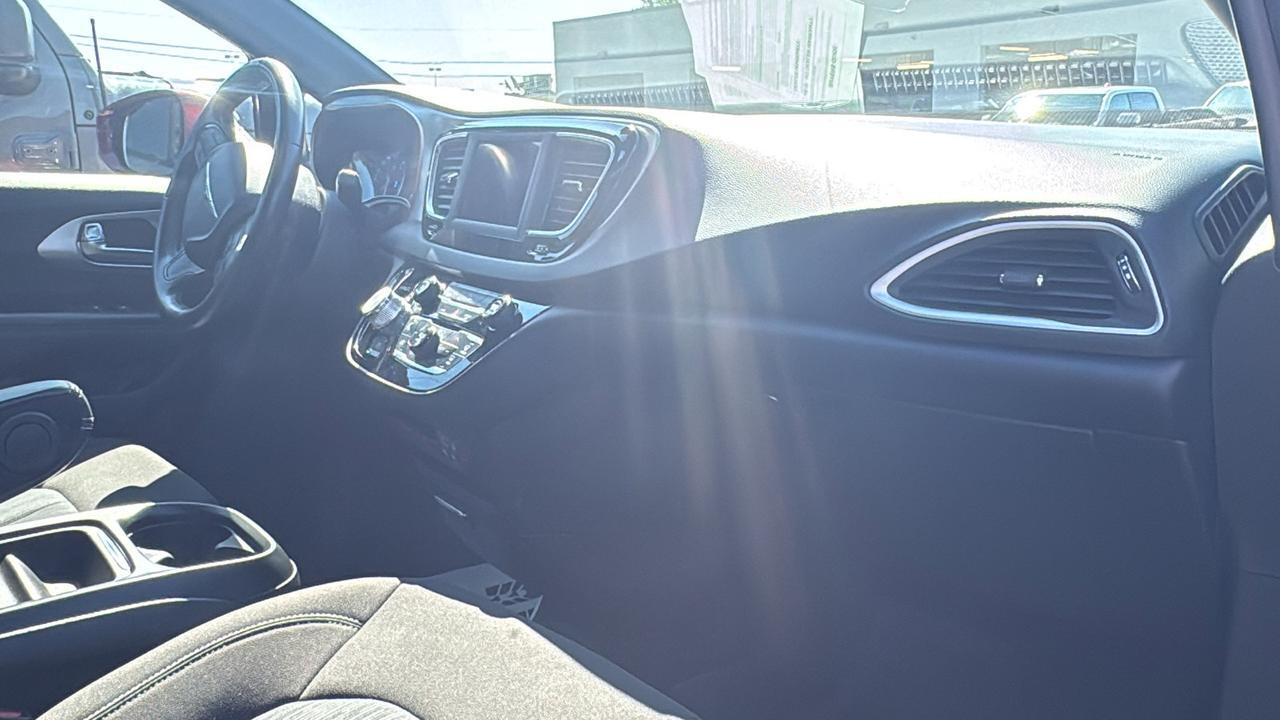 2020 Chrysler Pacifica Touring New Braunfels TX