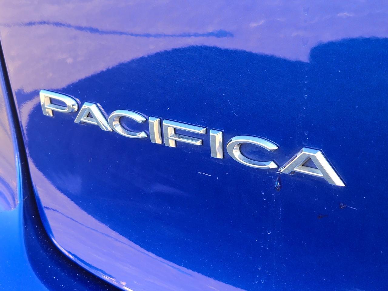 2020 Chrysler Pacifica Touring Vineland NJ