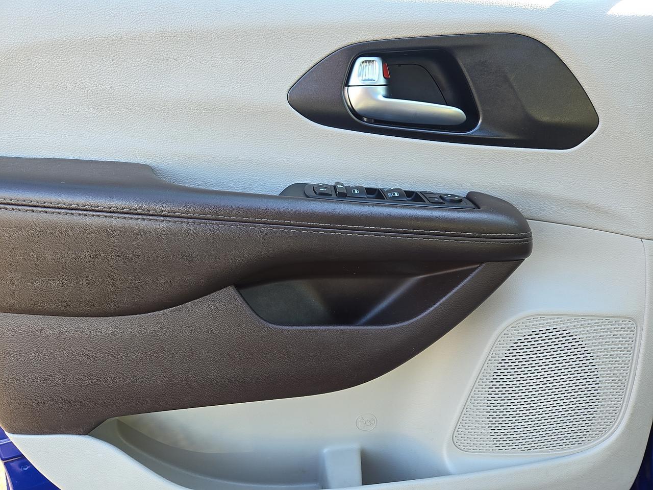 2020 Chrysler Pacifica Touring Vineland NJ