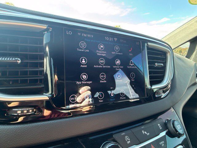 2020 Chrysler Pacifica Touring Carbondale IL