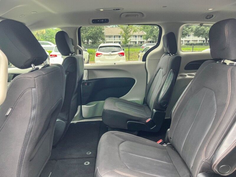 2020 Chrysler Pacifica Touring Wilmington NC