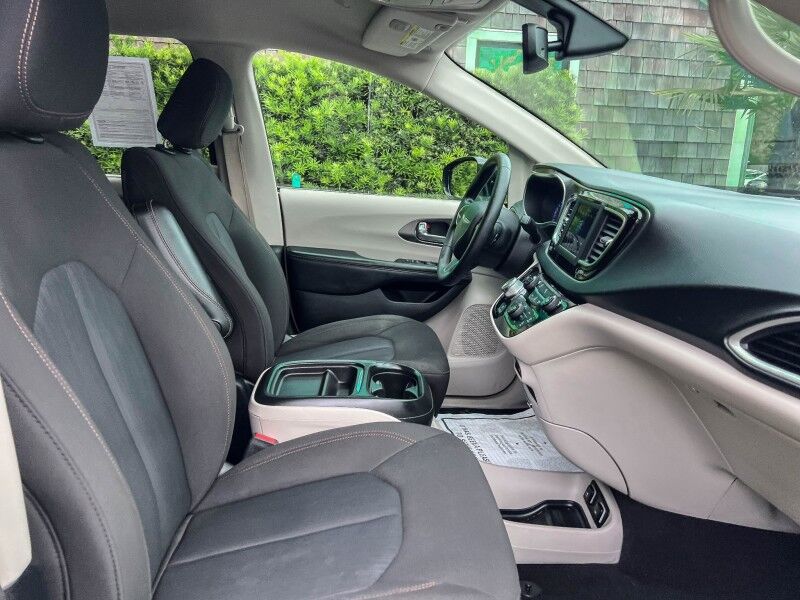 2020 Chrysler Pacifica Touring Wilmington NC