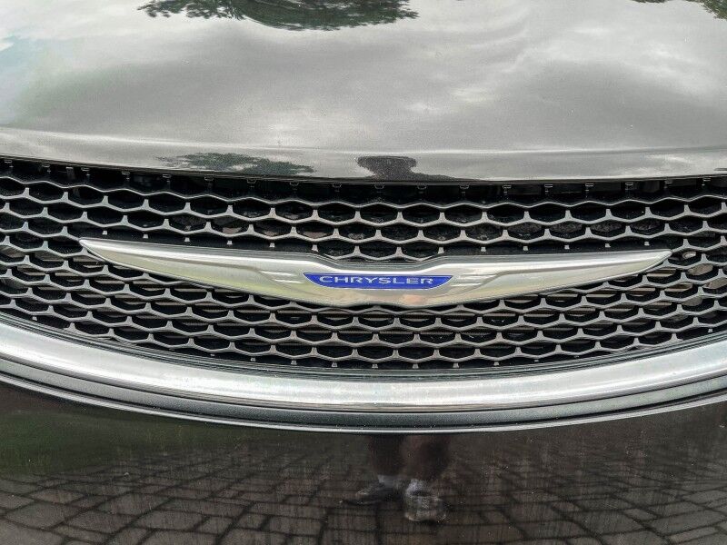 2020 Chrysler Pacifica Touring Wilmington NC