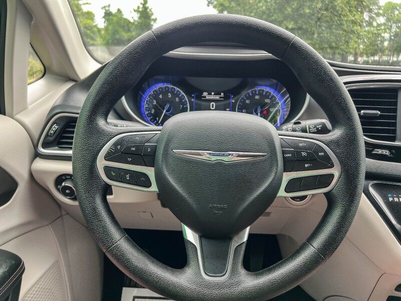2020 Chrysler Pacifica Touring Wilmington NC