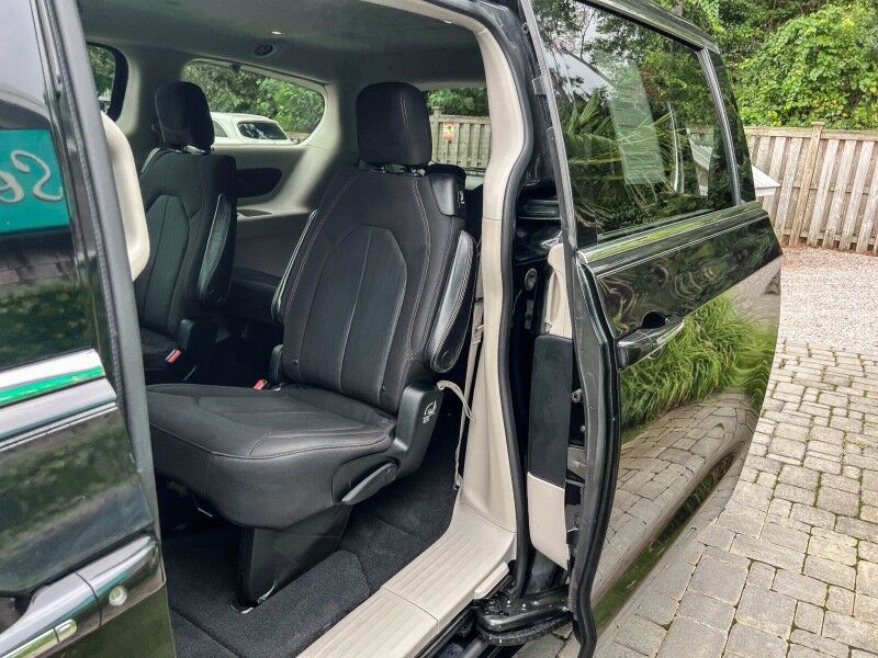 2020 Chrysler Pacifica Touring Wilmington NC