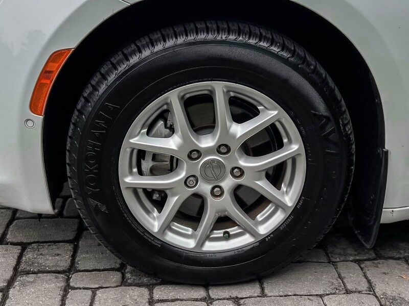 2020 Chrysler Pacifica Touring Wilmington NC