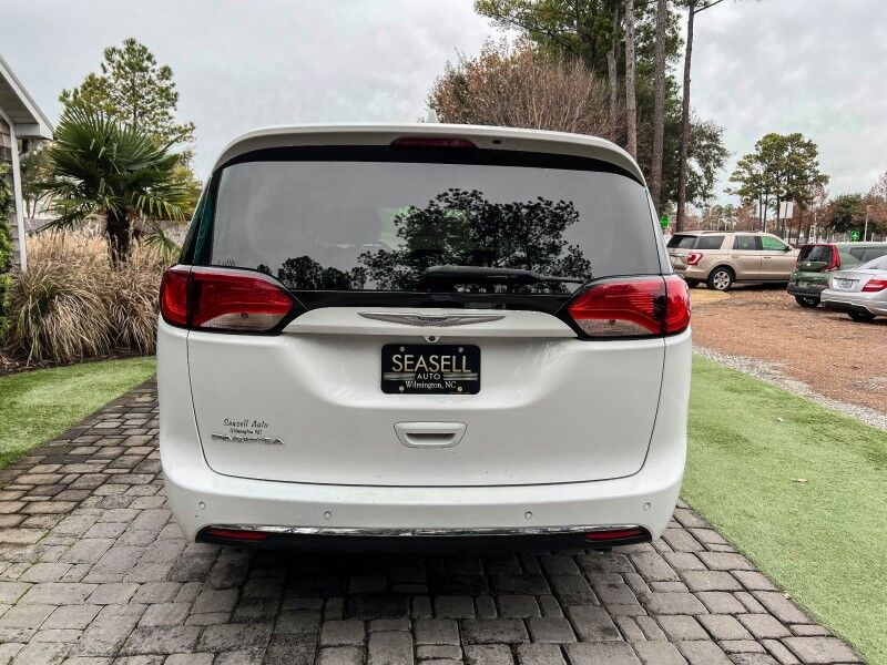 2020 Chrysler Pacifica Touring Wilmington NC
