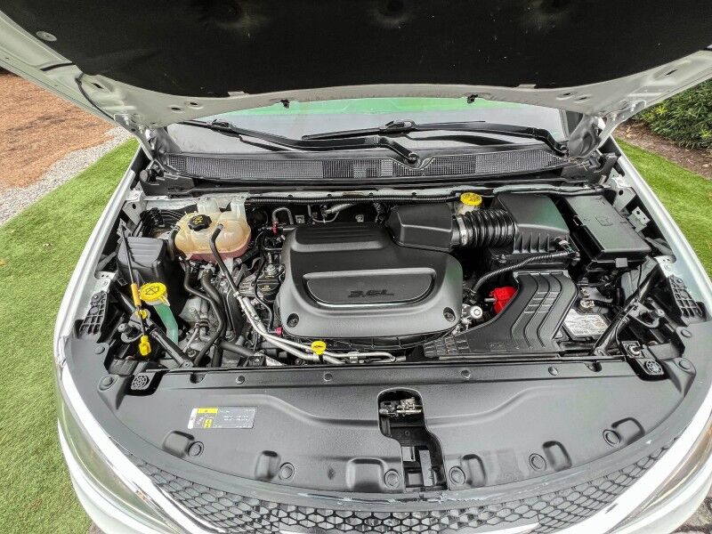 2020 Chrysler Pacifica Touring Wilmington NC