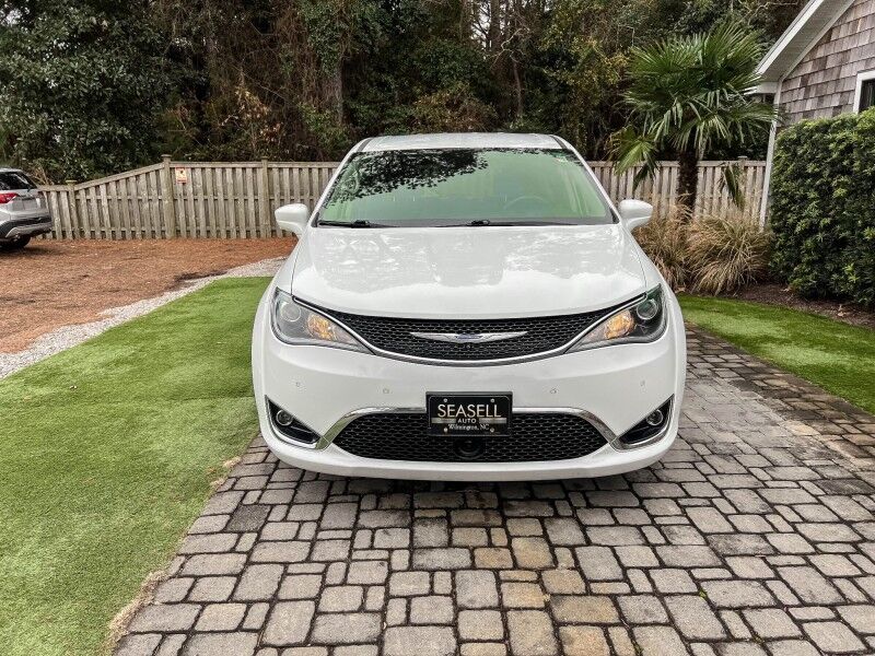 2020 Chrysler Pacifica Touring