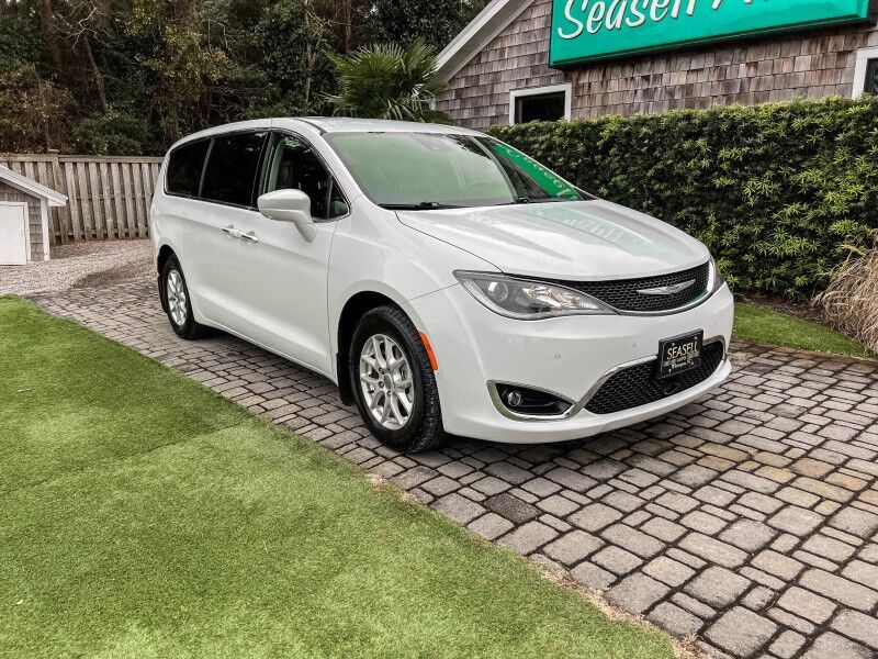 2020 Chrysler Pacifica Touring
