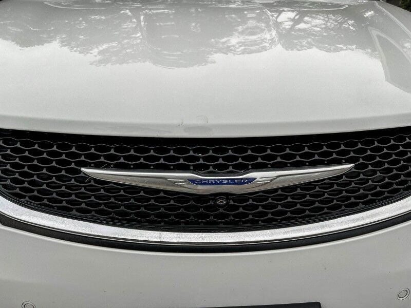 2020 Chrysler Pacifica Touring Wilmington NC