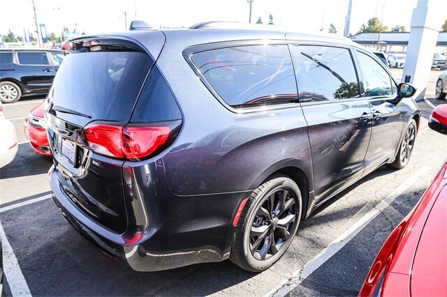 2020 Chrysler Pacifica Touring Tacoma WA