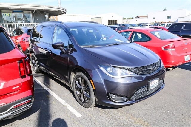 2020 Chrysler Pacifica Touring Tacoma WA