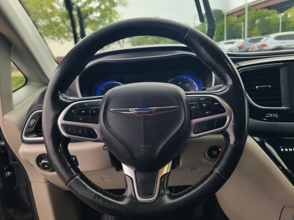 2020 Chrysler Pacifica Touring Springfield VA